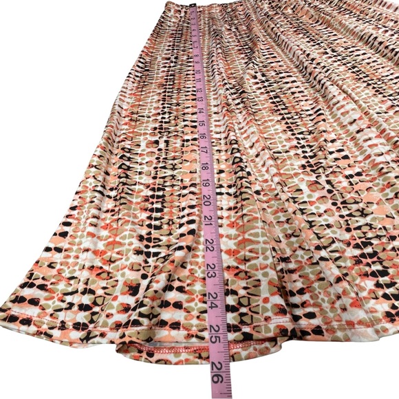 Plus size 14 peach/coral black white tan silky soft stretchy spotted midi skirt - Picture 6 of 7
